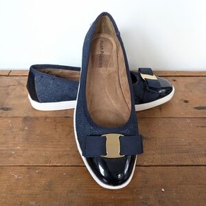 Hush Puppies Women's Faeth Slip-on Flats ~ Sizes 6 or 10